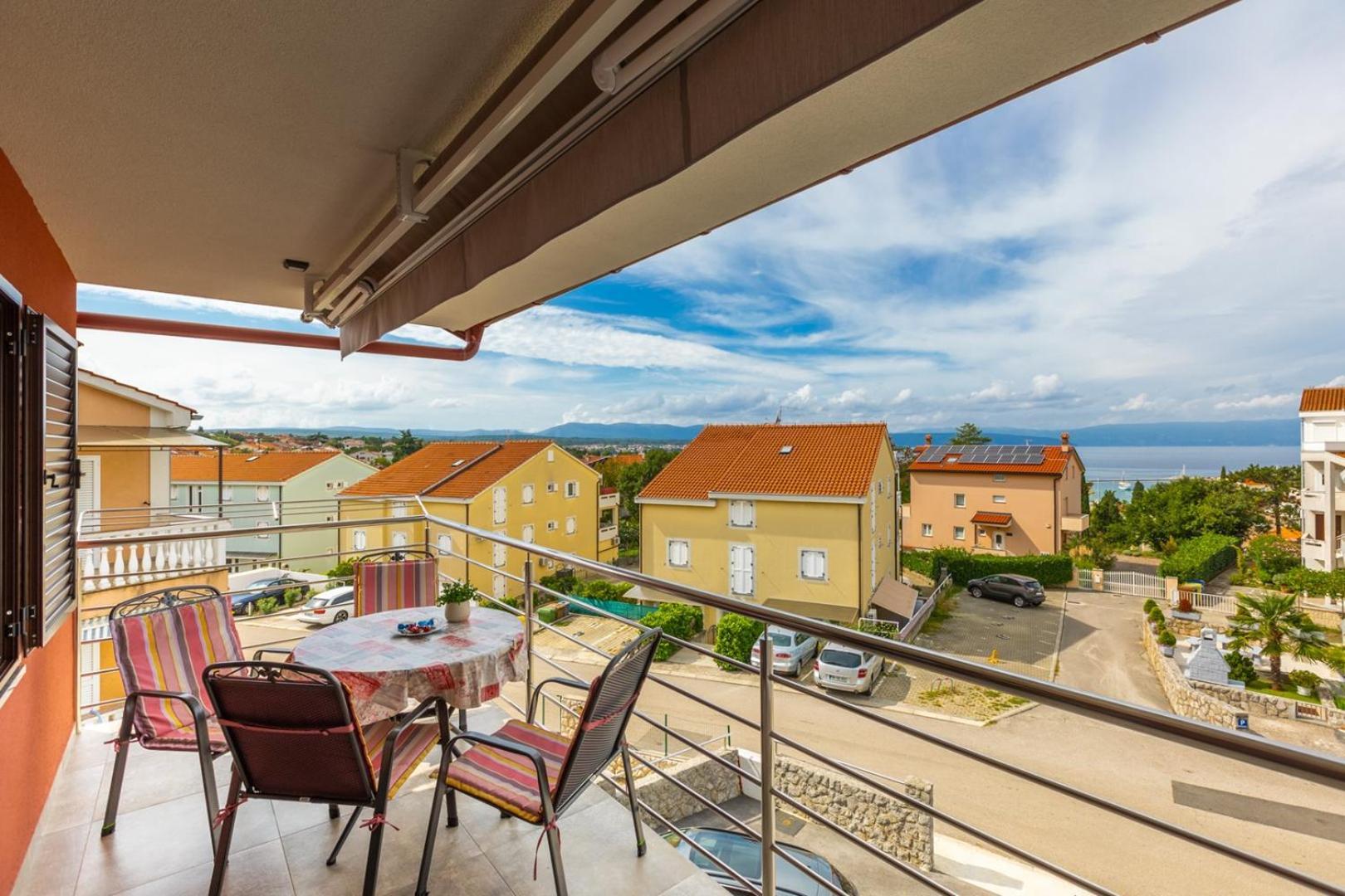 Apartments Tea Малинска Екстериор снимка